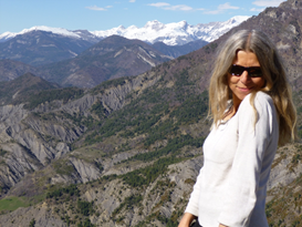 Lydie Gosselin professeur de yoga à digne les bains